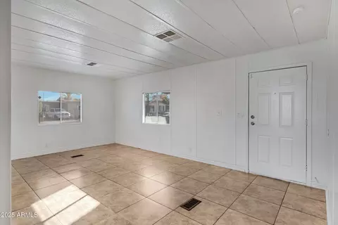 7646 E Gale Ave, Mesa, AZ 85209 photo 5