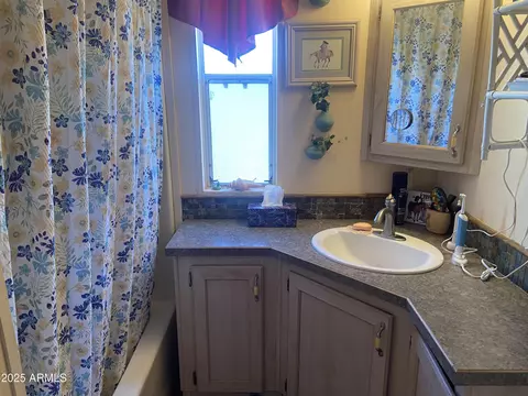 2126 S Dakota Ave, Apache Junction, AZ 85119 photo 9