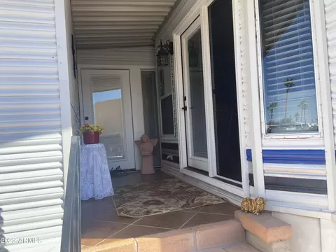 2126 S Dakota Ave, Apache Junction, AZ 85119 photo 2