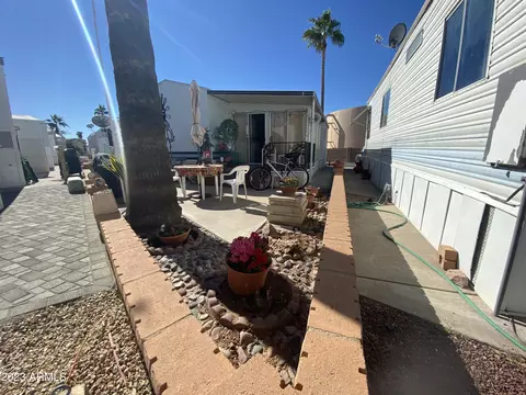 2126 S Dakota Ave, Apache Junction, AZ 85119 photo 11