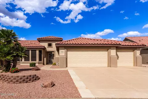 15764 W Silver Breeze Dr, Surprise, AZ 85374