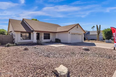 Exterior - 643 W Devon Ct, Gilbert, AZ 85233 photo 1 of 1