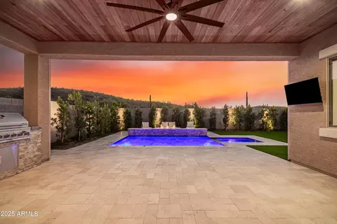 29068 N 136th Ln, Peoria, AZ 85383