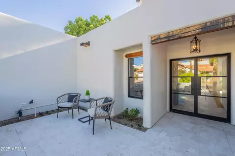 3151 E Claremont Ave, Phoenix, AZ 85016 photo 2