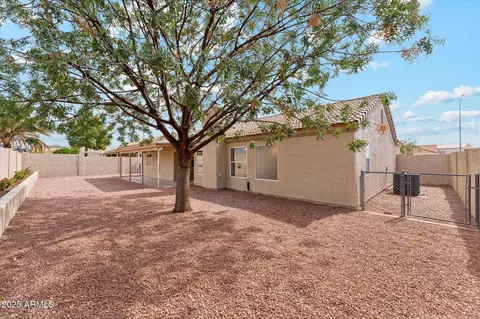 Exterior - 5928 E Ivy St, Mesa, AZ 85205 photo 5 of 5