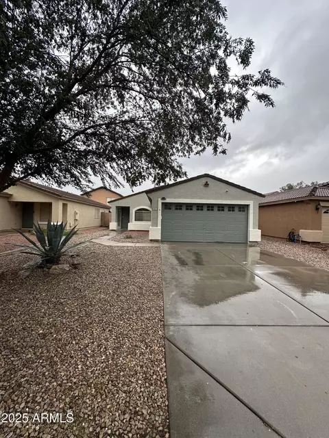 826 E Rossi Ct, San Tan Valley, AZ 85140
