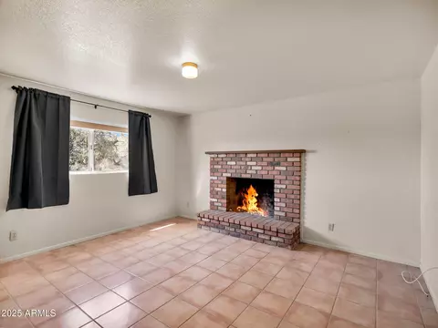 Living - 5801 E Broadway Ave, Apache Junction, AZ 85119 photo 5 of 7