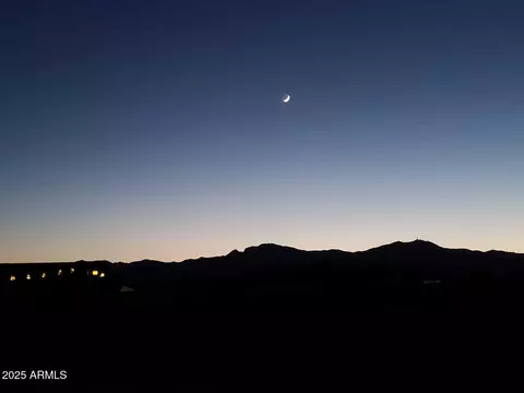 21800 W Galvin St #3, Wittmann, AZ 85361