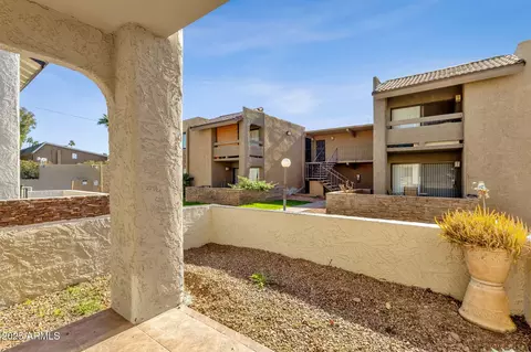 Exterior - 3825 E Camelback Rd #120, Phoenix, AZ 85018 photo 5 of 6