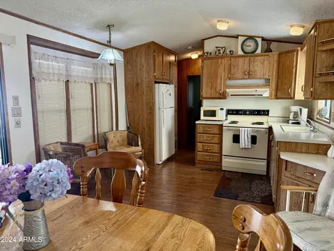 7750 E Broadway Rd #348, Mesa, AZ 85208