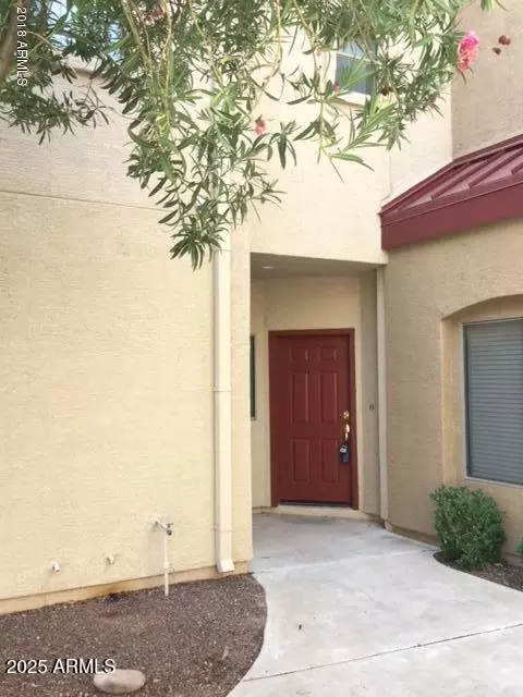 1015 S Val Vista Dr #8, Mesa, AZ 85204