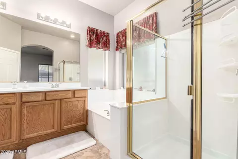 Bath - 4156 E Patrick St, Gilbert, AZ 85295 photo 3 of 5