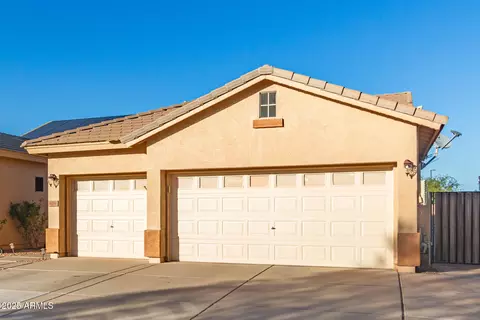 Exterior - 4156 E Patrick St, Gilbert, AZ 85295 photo 4 of 11