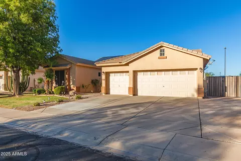 Exterior - 4156 E Patrick St, Gilbert, AZ 85295 photo 5 of 11