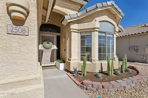 2508 E Paraiso Dr, Phoenix, AZ 85024