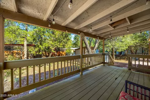 2064 Pinewood Dr, Overgaard, AZ 85933 photo 21