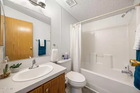 2064 Pinewood Dr, Overgaard, AZ 85933 photo 17