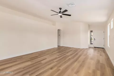 Living - 1521 E Chambers St, Phoenix, AZ 85040 photo 3 of 4