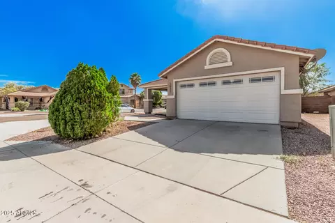 Exterior - 1521 E Chambers St, Phoenix, AZ 85040 photo 2 of 9