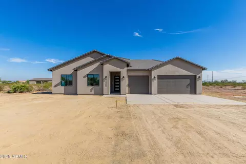 28309 N 220th Dr, Wittmann, AZ 85361