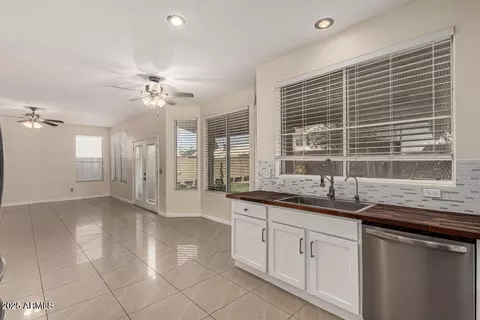Kitchen - 7436 E Hannibal St, Mesa, AZ 85207 photo 2 of 2