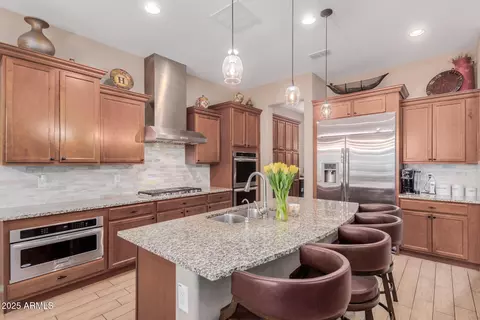 Kitchen - 3314 E Azalea Dr, Gilbert, AZ 85298 photo 2 of 2