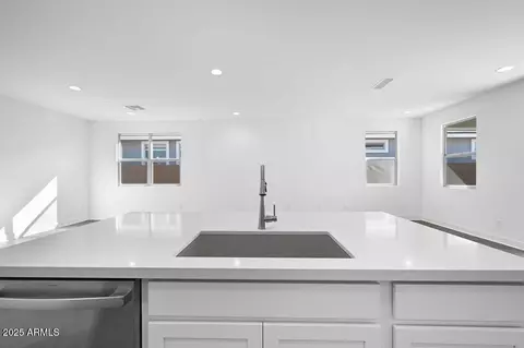 9222 S 169th Dr, Goodyear, AZ 85338 photo 9