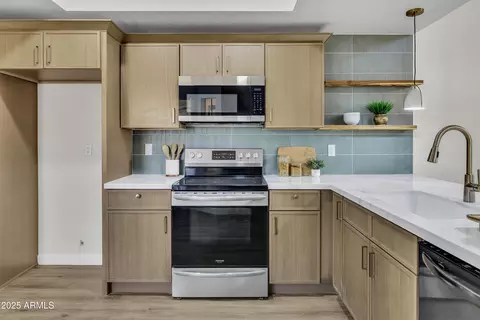 Kitchen - 5505 E Mclellan Rd #98, Mesa, AZ 85205 photo 3 of 3