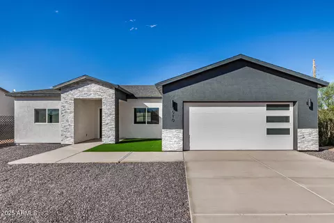 610 W Douglas Ave, Coolidge, AZ 85128