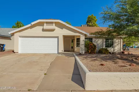 Exterior - 19645 N 3rd Ave, Phoenix, AZ 85027 photo 2 of 11