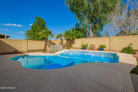 Exterior - 19645 N 3rd Ave, Phoenix, AZ 85027 photo 11 of 11