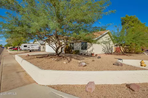 Exterior - 19645 N 3rd Ave, Phoenix, AZ 85027 photo 3 of 11