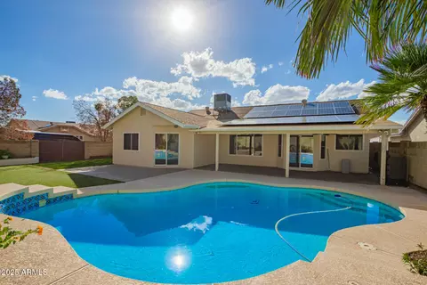 Exterior - 19645 N 3rd Ave, Phoenix, AZ 85027 photo 7 of 11
