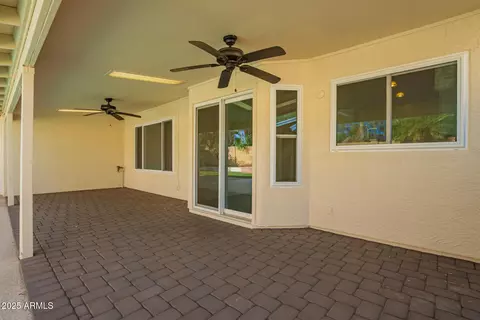 Exterior - 19645 N 3rd Ave, Phoenix, AZ 85027 photo 5 of 11