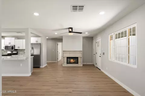 Living - 4307 N 15th Dr, Phoenix, AZ 85015 photo 3 of 6