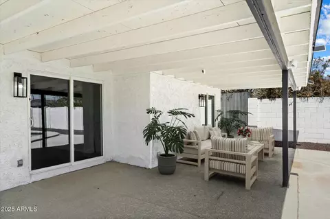 Exterior - 4307 N 15th Dr, Phoenix, AZ 85015 photo 4 of 8
