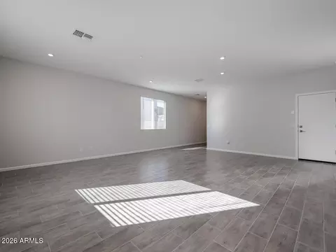 Living - 2647 E Boulder Ave, Apache Junction, AZ 85119 photo 3 of 3