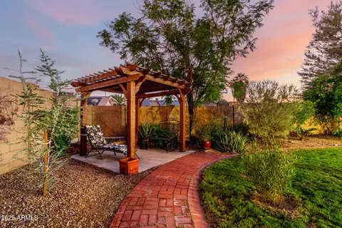 Exterior - 3123 E Charleston Ave, Phoenix, AZ 85032 photo 5 of 10