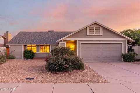 3123 E Charleston Ave, Phoenix, AZ 85032