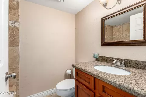Bath - 19002 N 8th Ave, Phoenix, AZ 85027 photo 3 of 4