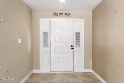Entry Way - 19002 N 8th Ave, Phoenix, AZ 85027 photo 2 of 2