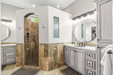 Bath - 2670 E Vallejo Ct, Gilbert, AZ 85298 photo 1 of 9