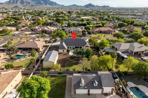 View/Area - 2670 E Vallejo Ct, Gilbert, AZ 85298 photo 2 of 7