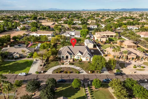 View/Area - 2670 E Vallejo Ct, Gilbert, AZ 85298 photo 1 of 7