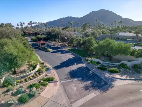 6330 E Huntress Dr #85, Paradise Valley, AZ 85253