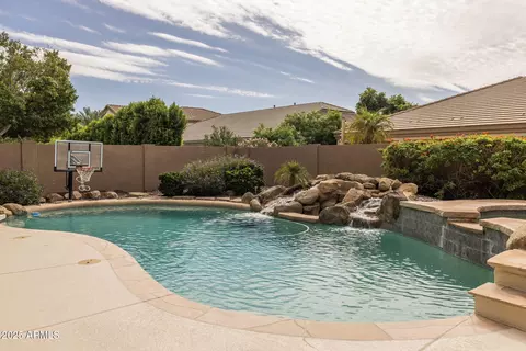 Exterior - 2965 E Vermont Dr, Gilbert, AZ 85295 photo 5 of 7