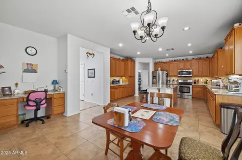 Kitchen - 2965 E Vermont Dr, Gilbert, AZ 85295 photo 5 of 5