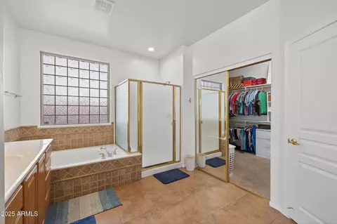 Bath - 2965 E Vermont Dr, Gilbert, AZ 85295 photo 1 of 3