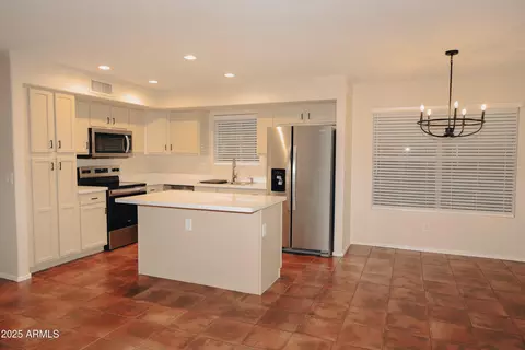 Kitchen - 4705 E Jaeger Rd, Phoenix, AZ 85050 photo 1 of 4