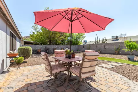 Exterior - 3021 W Patrick Ln, Phoenix, AZ 85027 photo 3 of 7